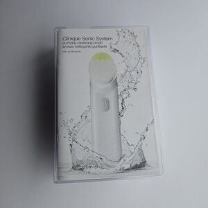 NWT NIB Clinique Sonic System Purifying Cleansing Brush Purple